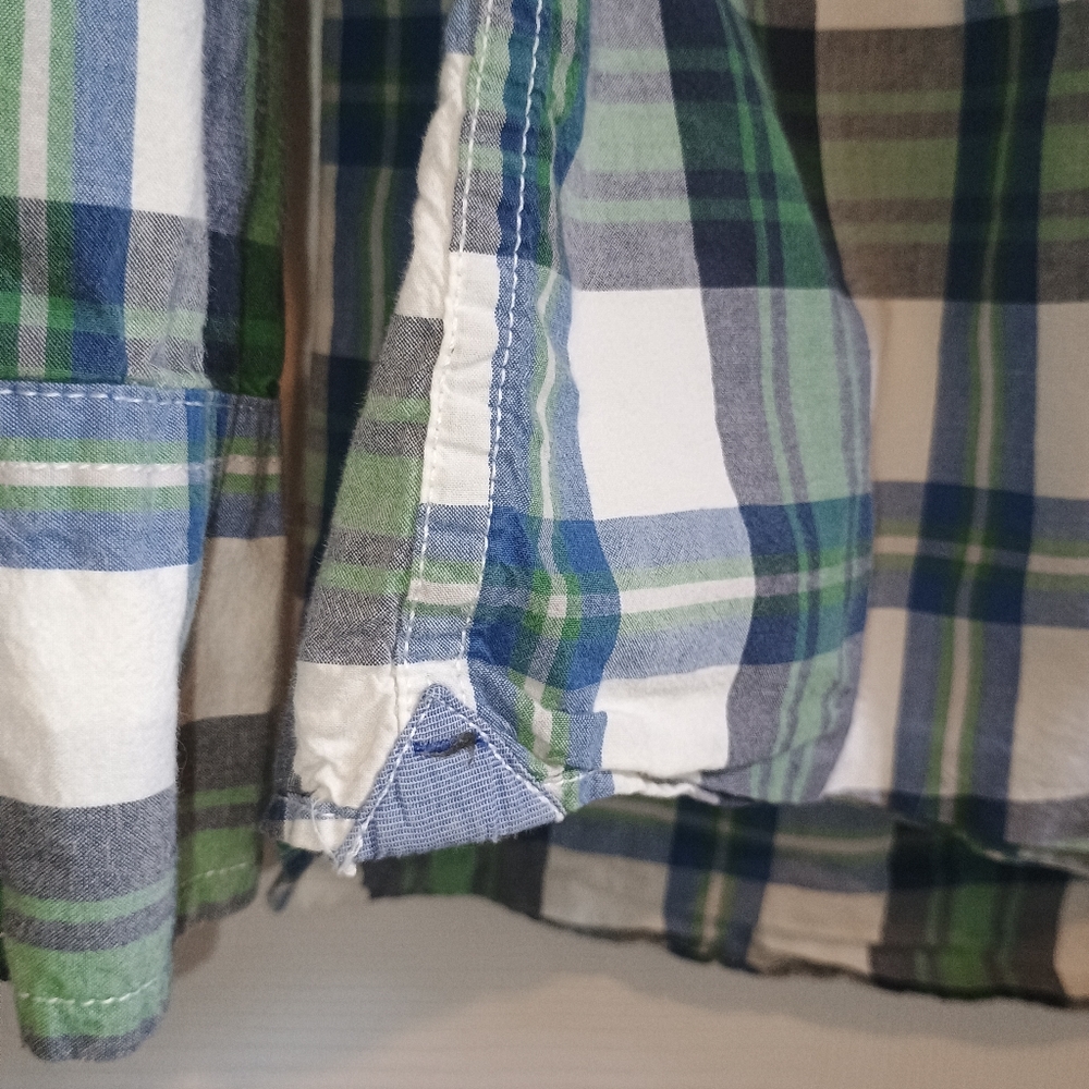 American Eagle Outfitters LT Plaid Shirt Green Blue‎ White Button Front Athletic - Picture 7 of 12